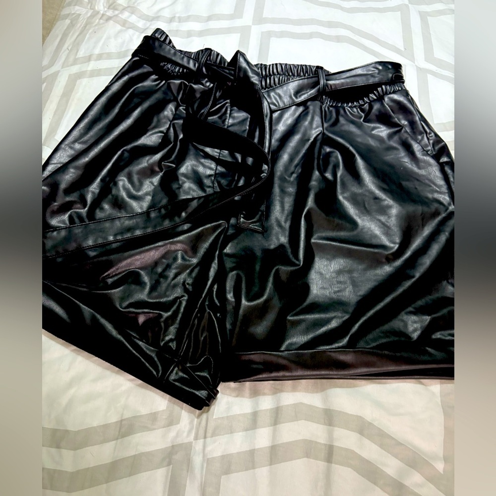 High Waist Black Faux Leather Shorts. Size 1XL and 2XL. Have stretch.